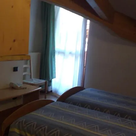 Отель Fosine 4*